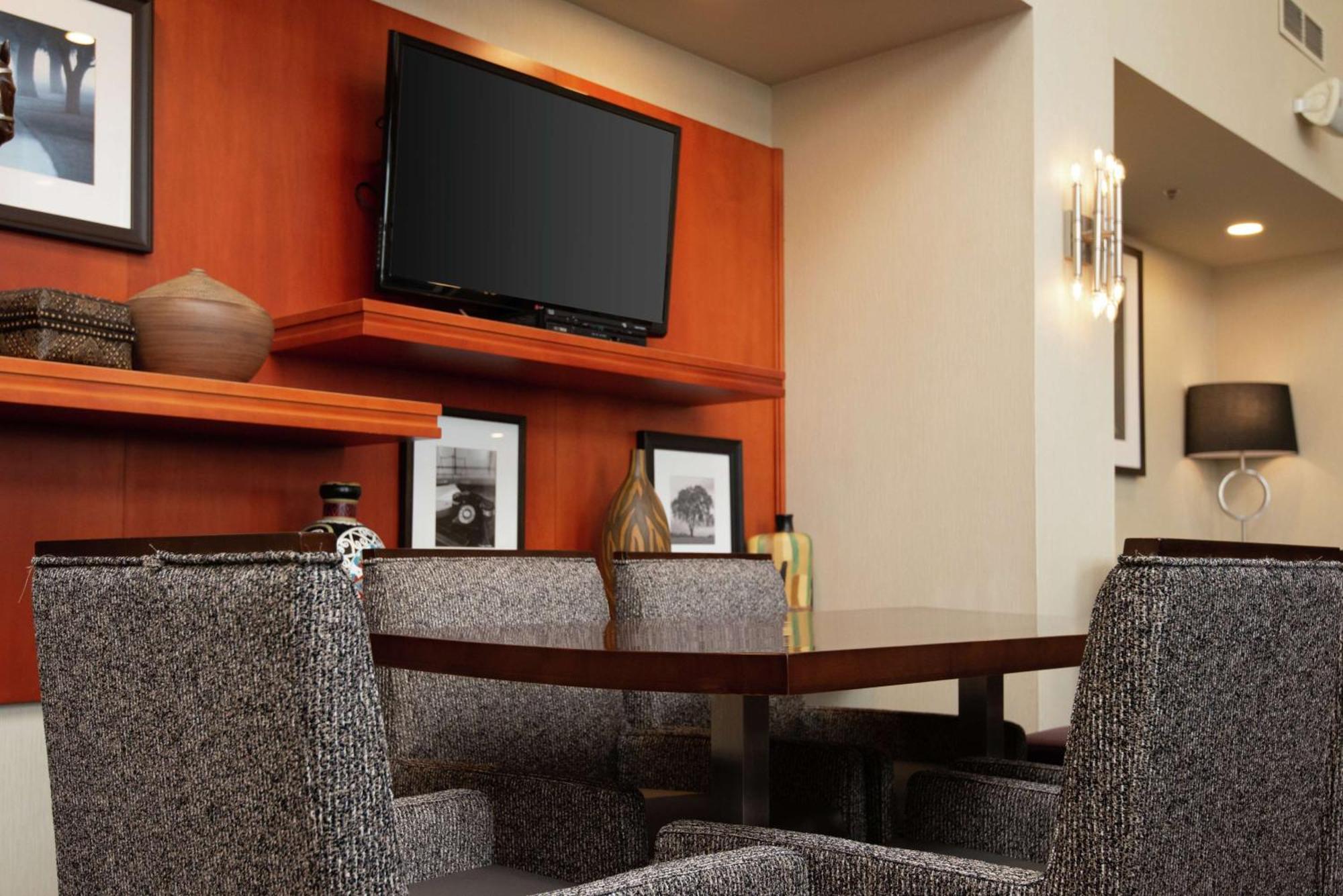 Hampton Inn & Suites By Hilton Barrie Exteriér fotografie
